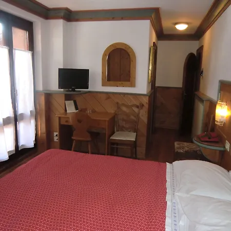 Отель Alemagna 3*