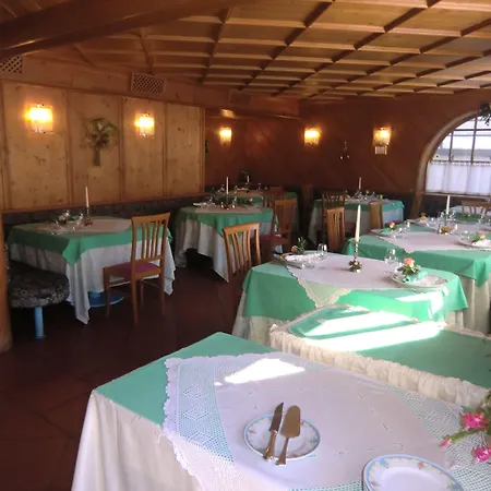 Отель Alemagna Сан-Вито-ди-Кадоре